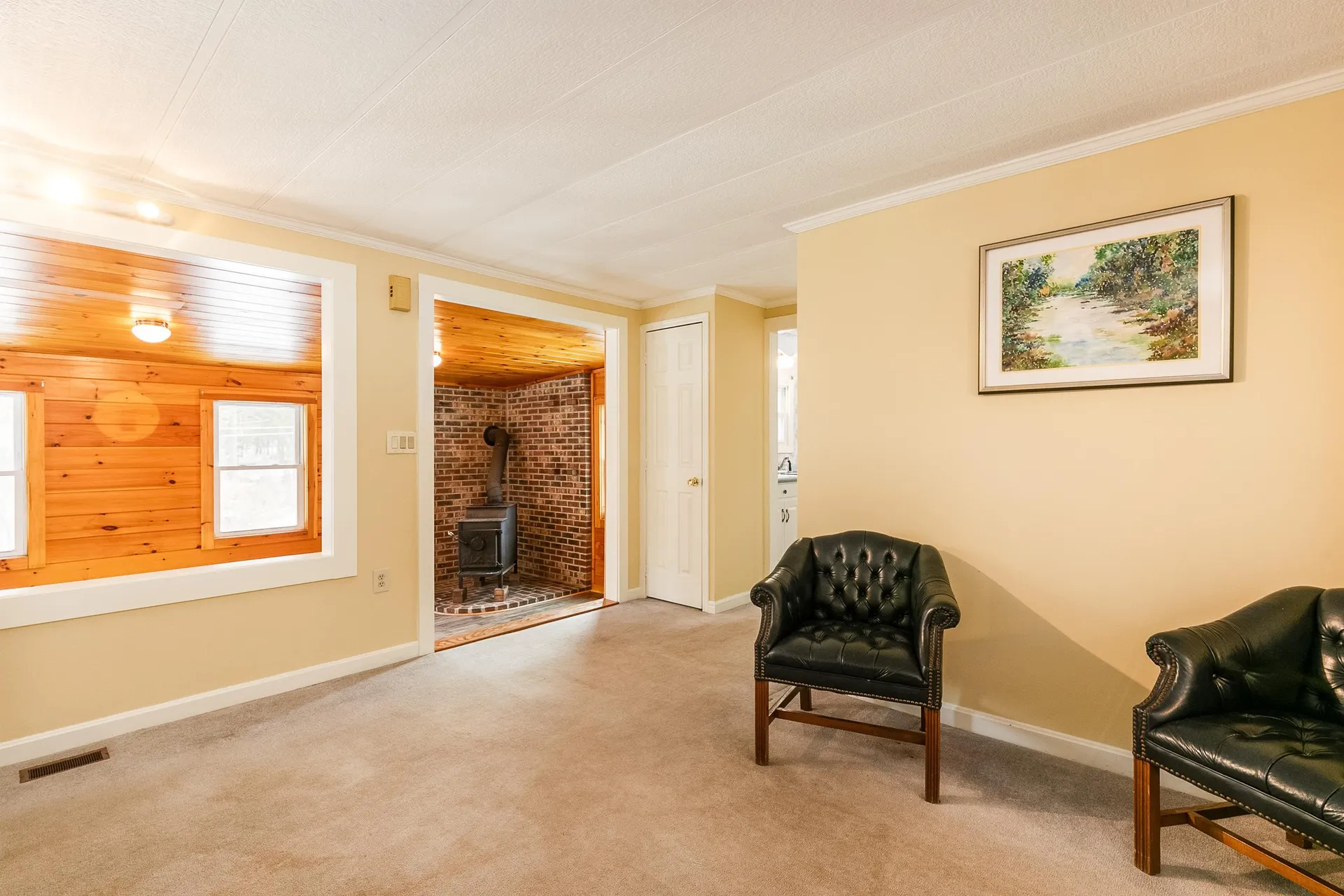 744 Battle Street Webster NH 03303
