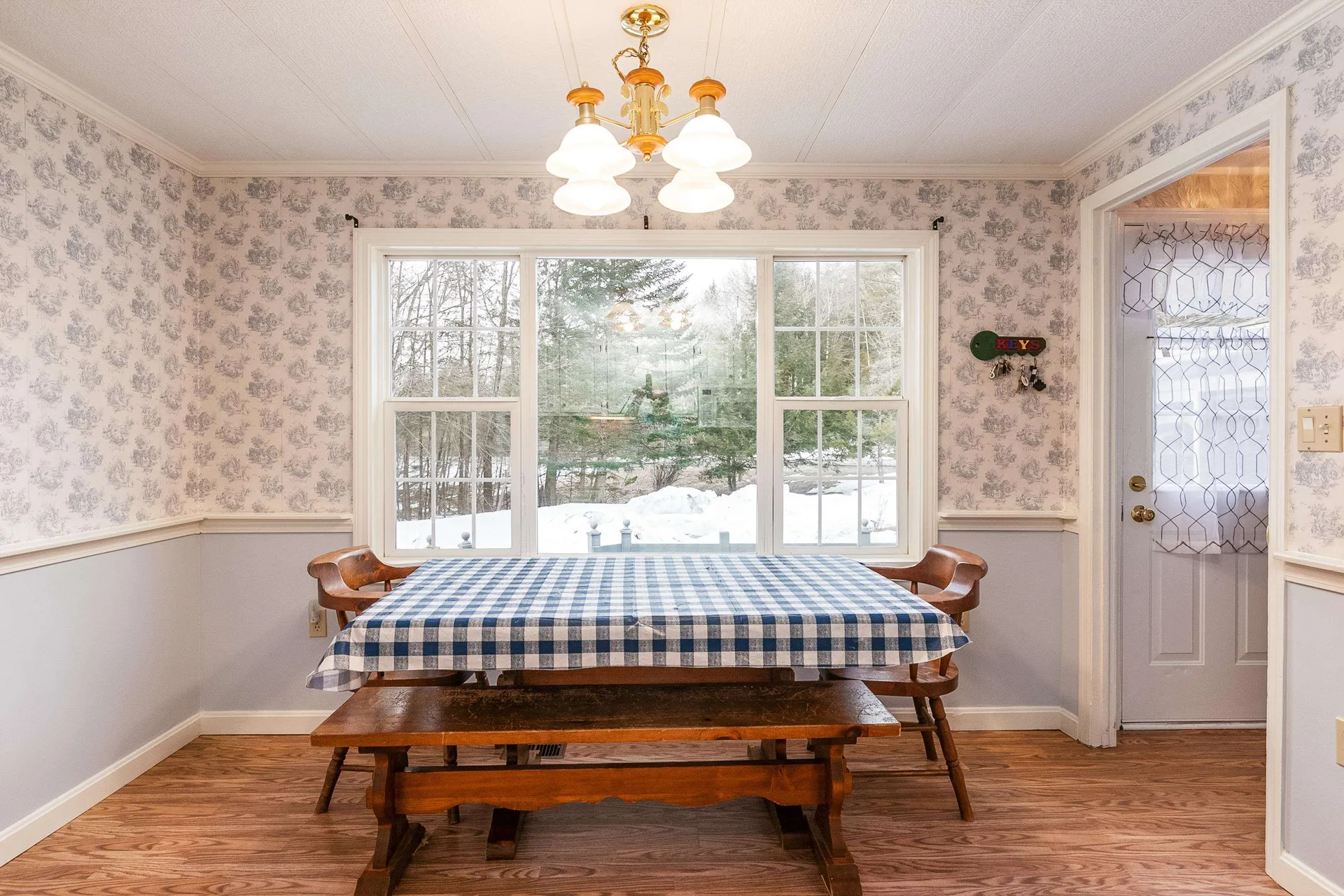 744 Battle Street Webster NH 03303
