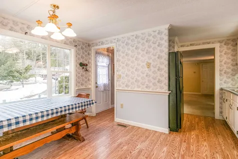 744 Battle Street Webster NH 03303