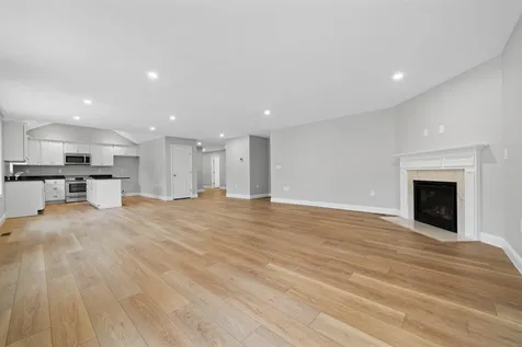 7 Sparrow Lane Laconia NH 03246