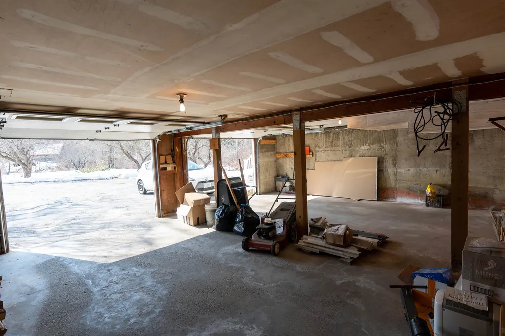 2100 Brushwood Road Haverhill NH 03780