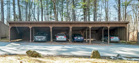 4 Autumn Leaf Drive Nashua NH 03060