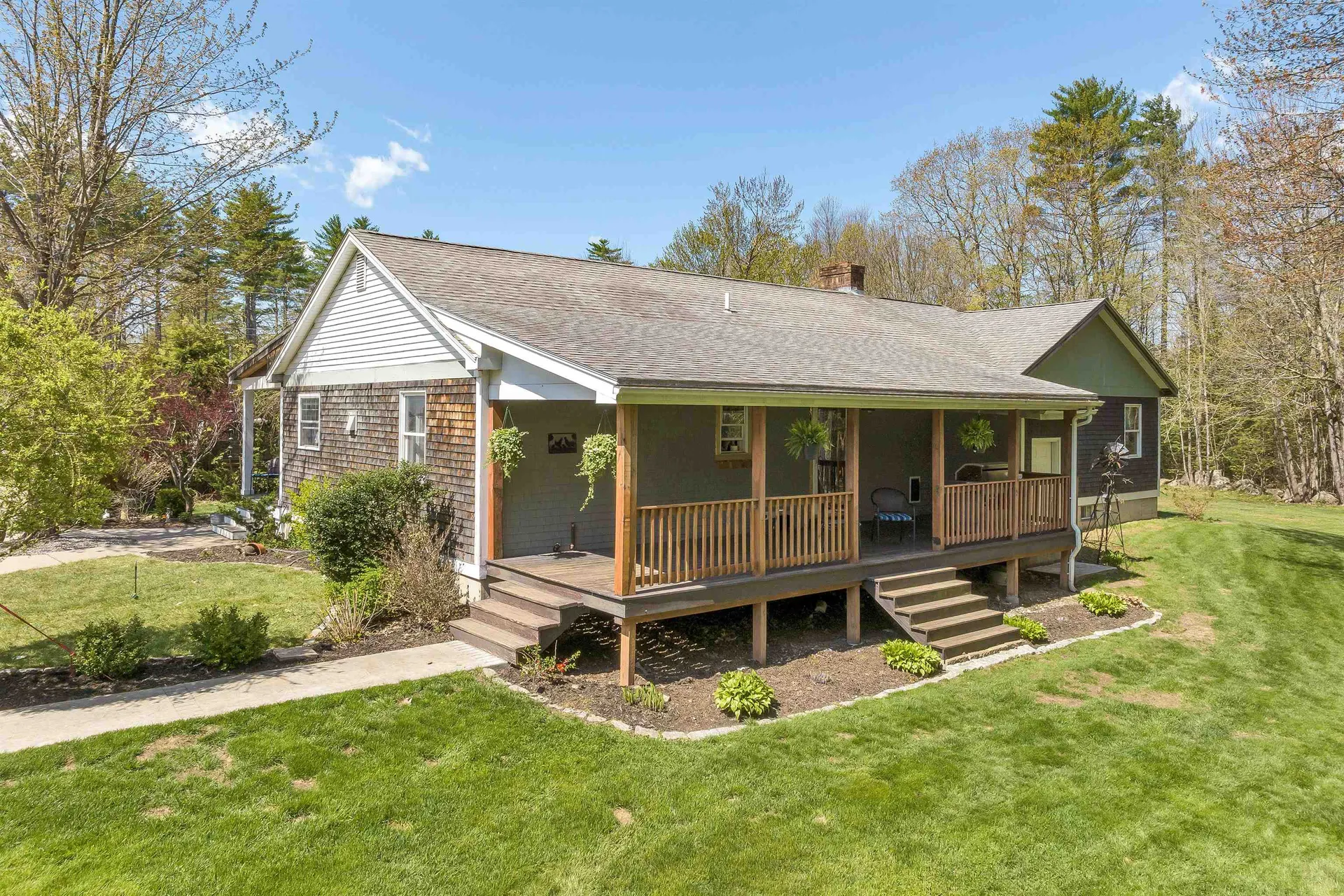 77 Hatch Corner Road Meredith NH 03253