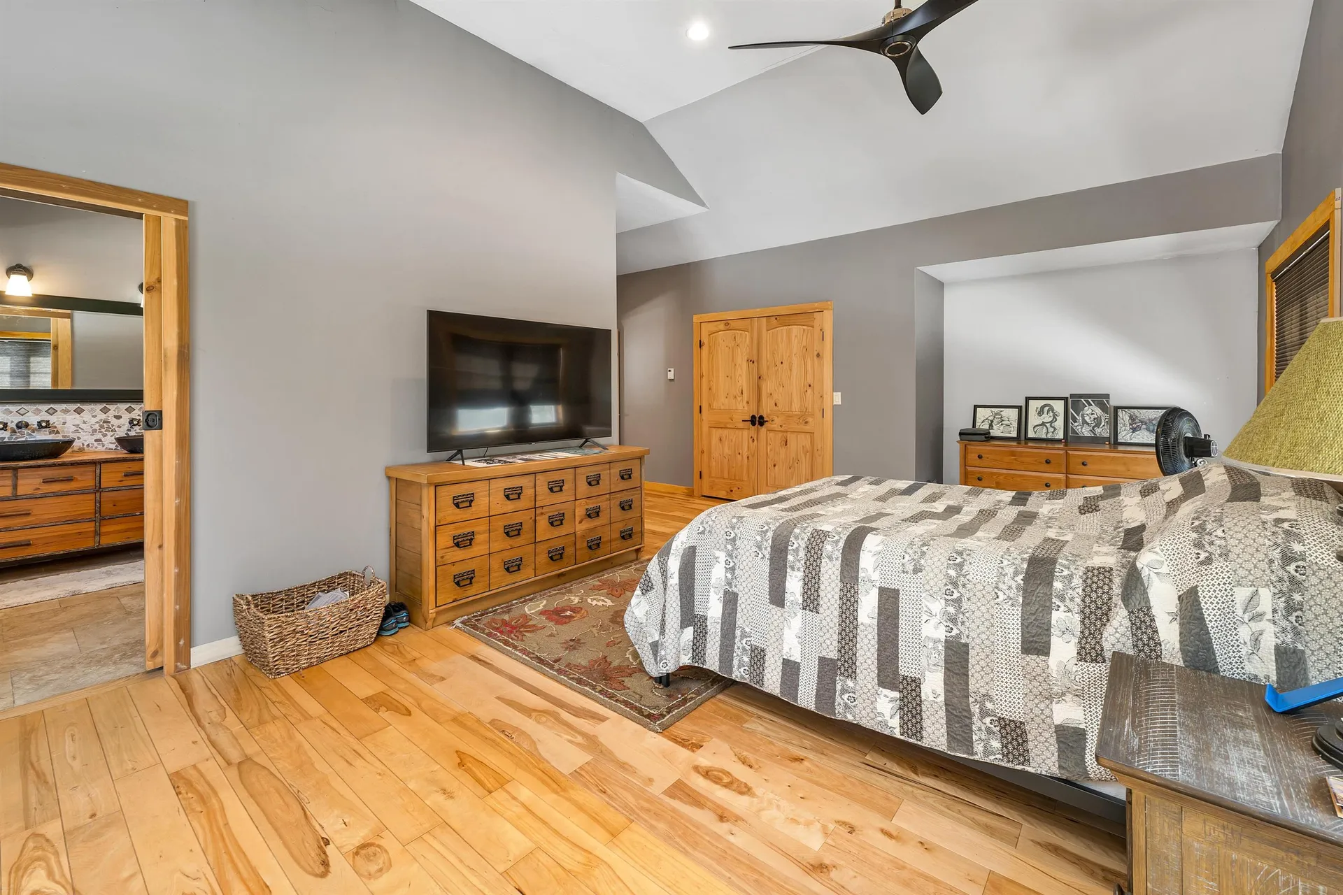 77 Hatch Corner Road Meredith NH 03253