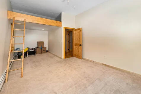 77 Hatch Corner Road Meredith NH 03253