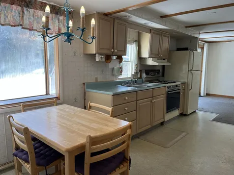 365 Old Lake Shore Road Gilford NH 03249