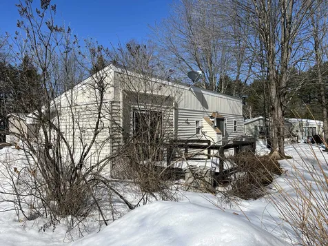 365 Old Lake Shore Road Gilford NH 03249