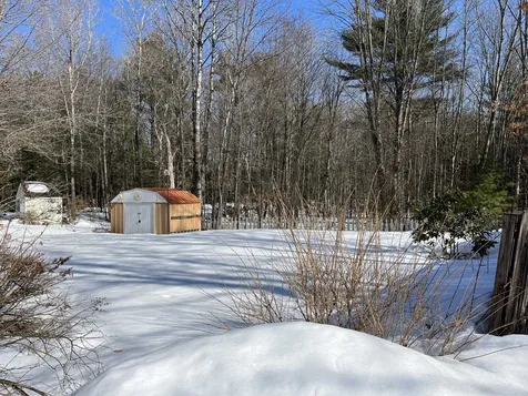 365 Old Lake Shore Road Gilford NH 03249