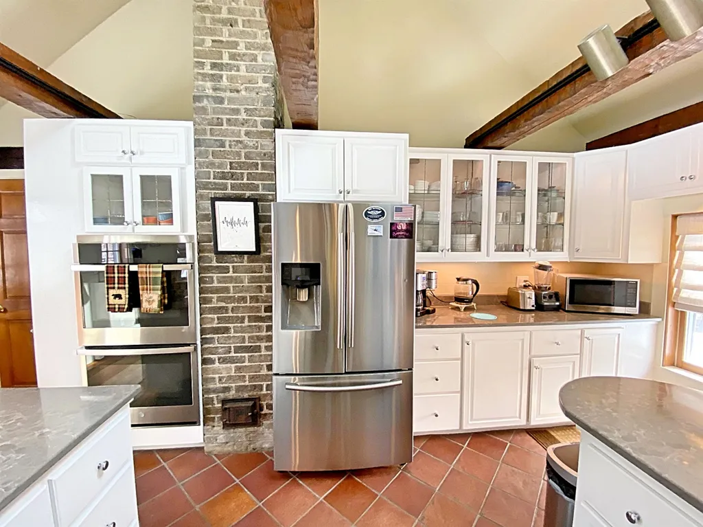 12 Davis Road Sanbornton NH 03269