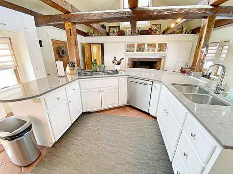 12 Davis Road Sanbornton NH 03269