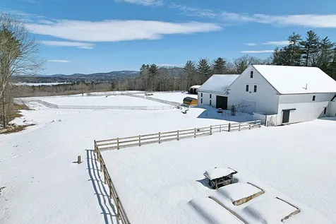 12 Davis Road Sanbornton NH 03269