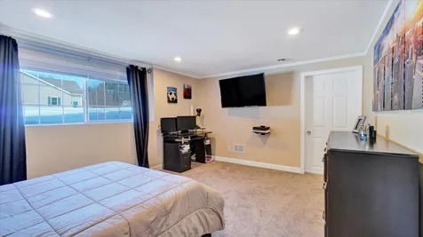 47 Nottingham Court Colchester VT 05446