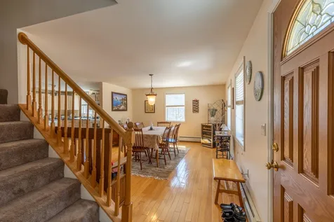 11 Hollywood Beach Road Alton NH 03809