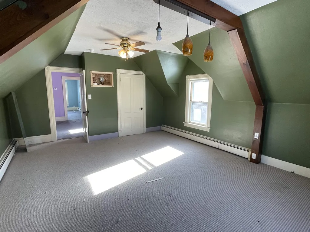 23 Pleasant Street Hillsborough NH 03244