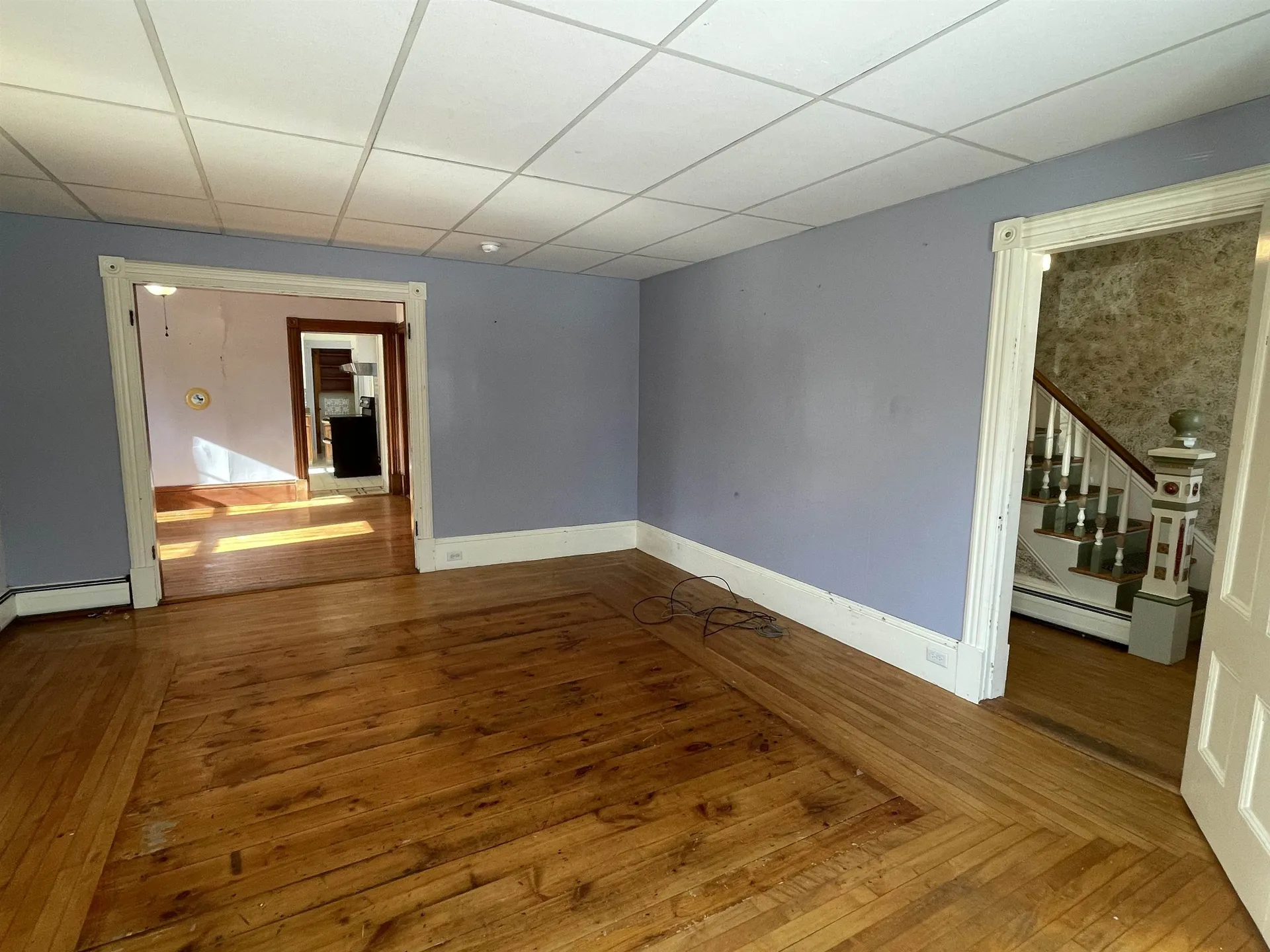 23 Pleasant Street Hillsborough NH 03244