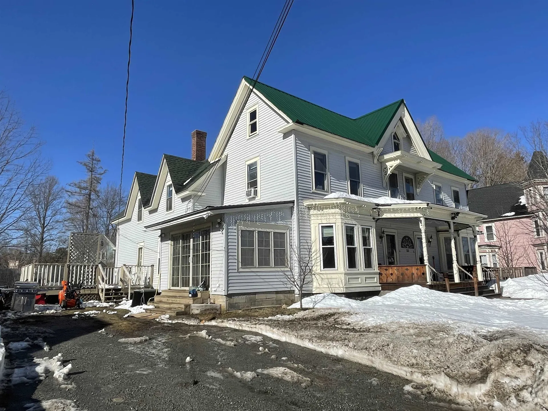 23 Pleasant Street Hillsborough NH 03244