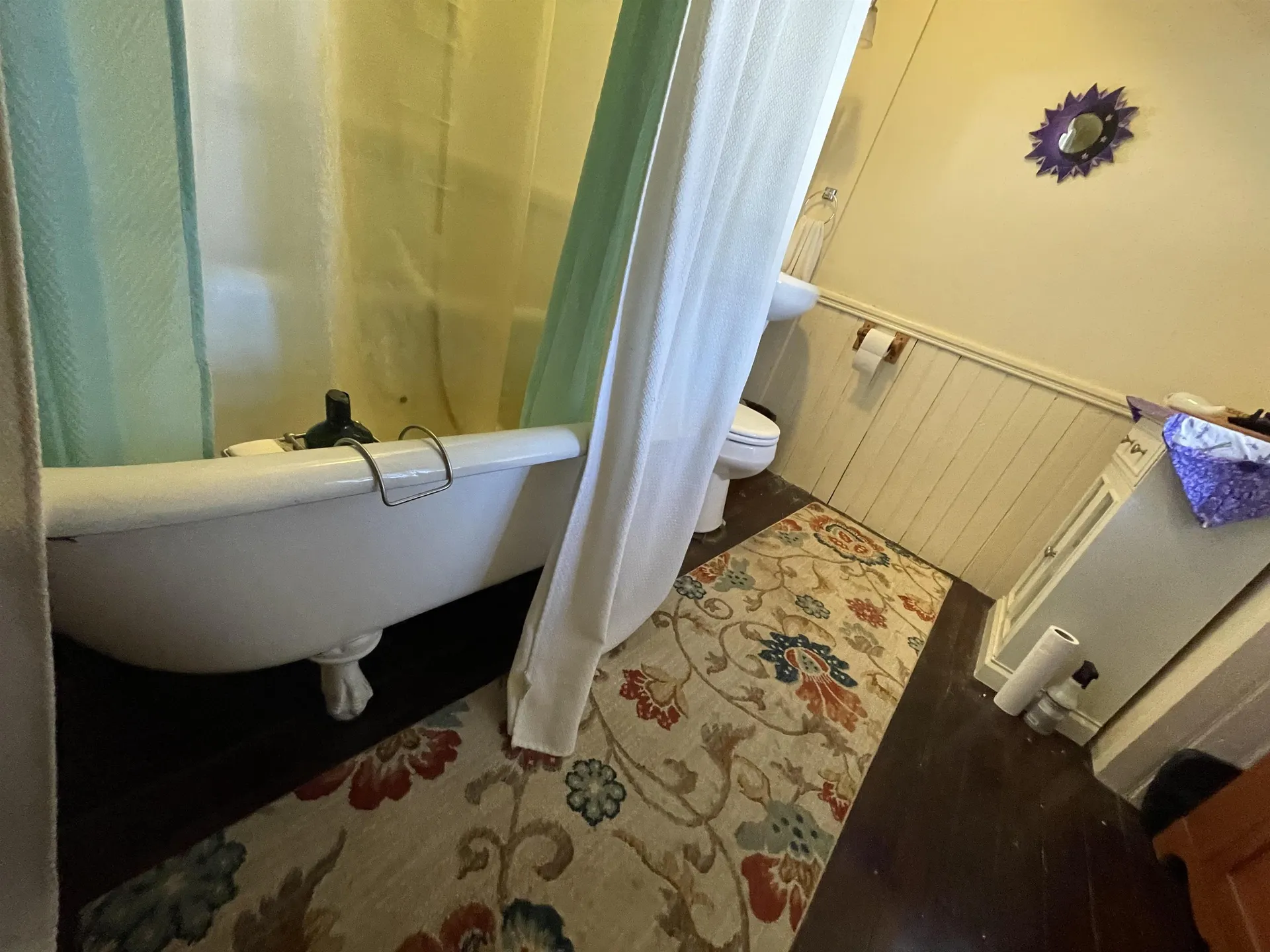 23 Pleasant Street Hillsborough NH 03244