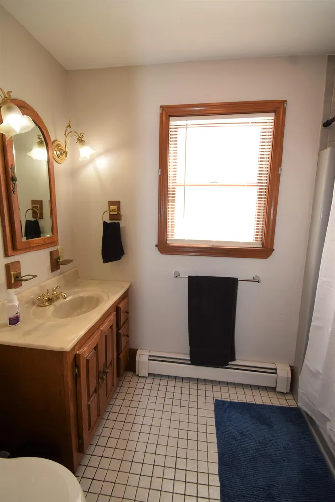 2 Lamprey Road Kingston NH 03848