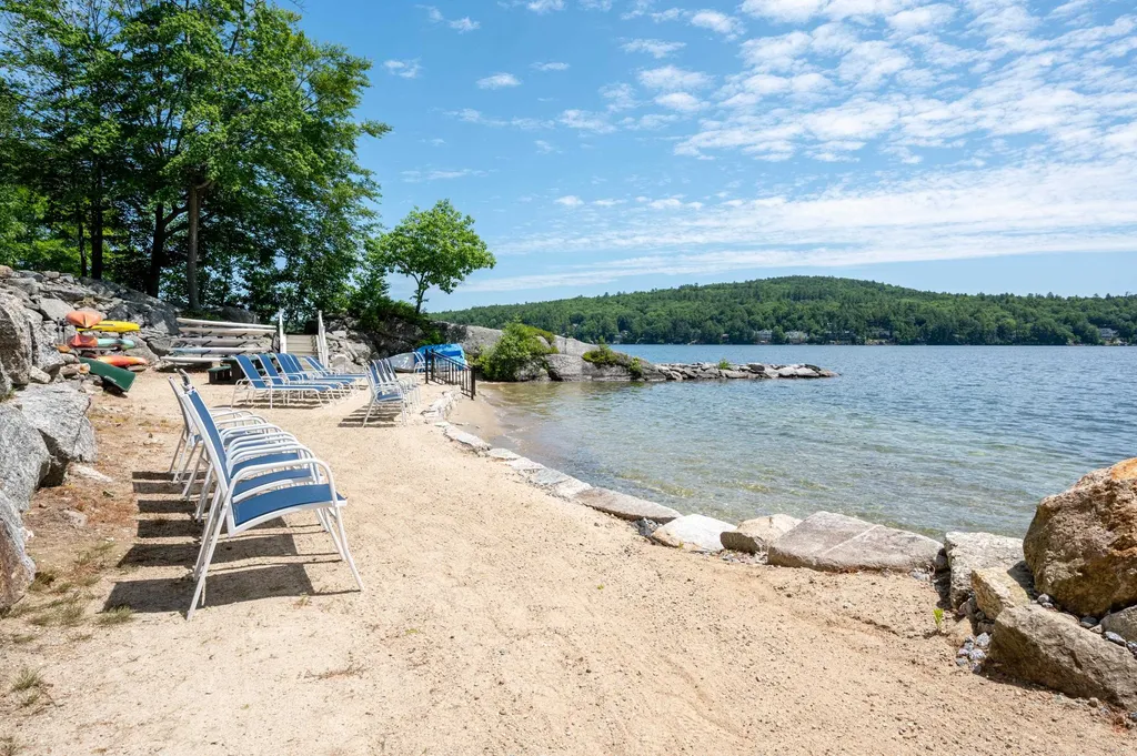 3 Rocky Point Lane Meredith NH 03253
