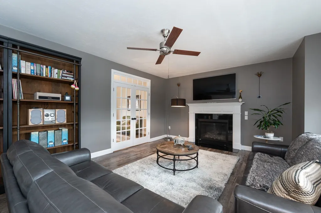 64 Northland Road Windham NH 03087