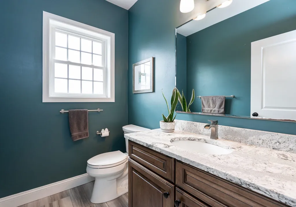 64 Northland Road Windham NH 03087