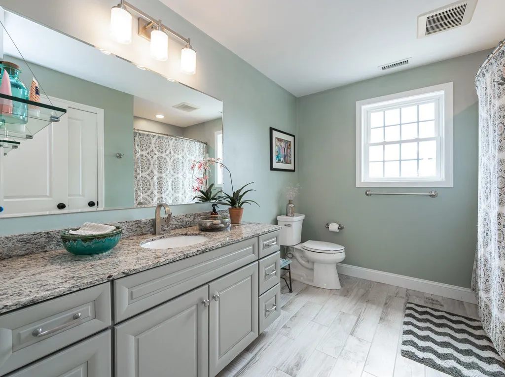 64 Northland Road Windham NH 03087