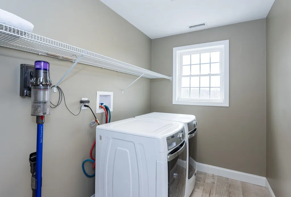 64 Northland Road Windham NH 03087