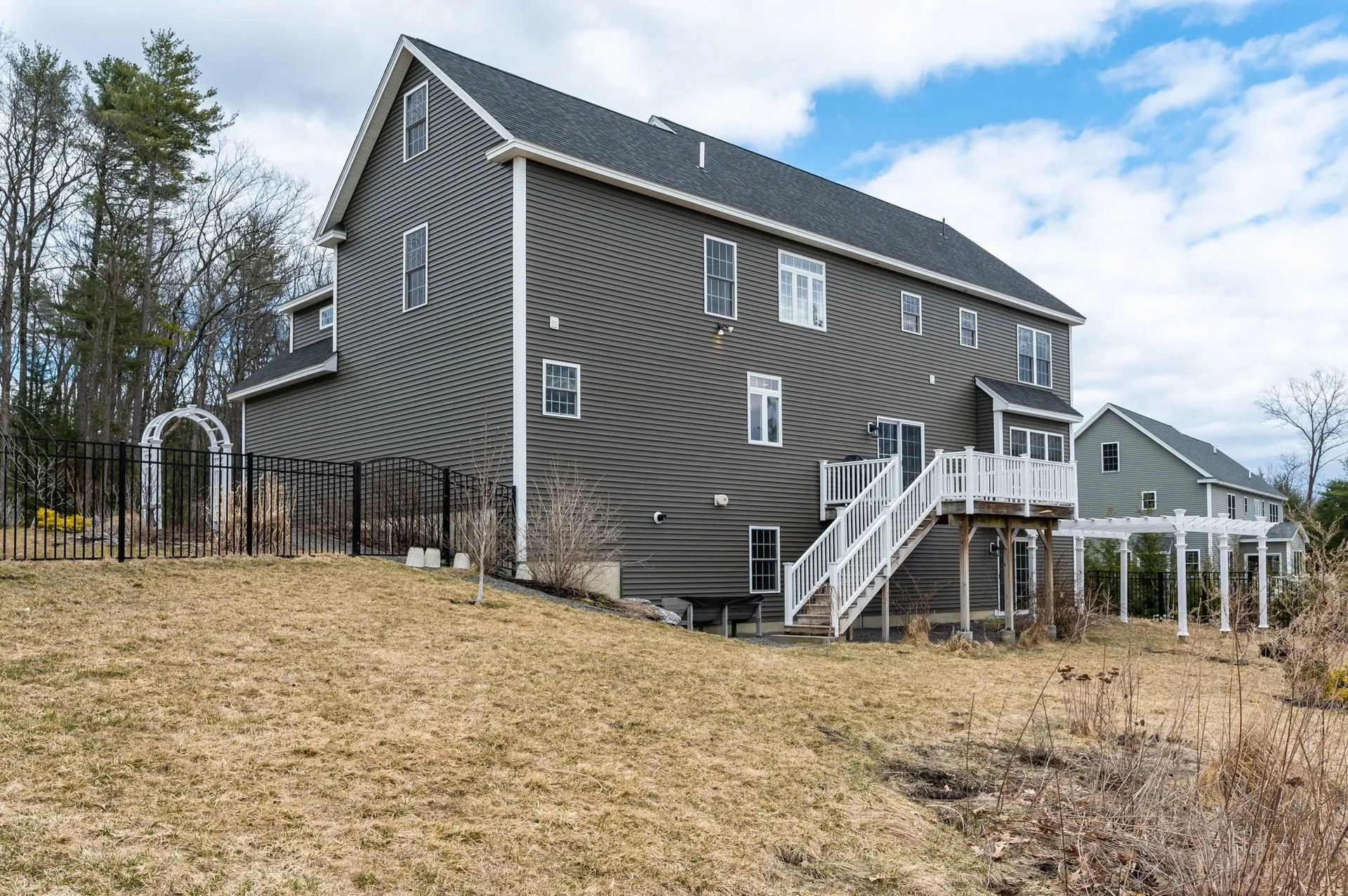 64 Northland Road Windham NH 03087