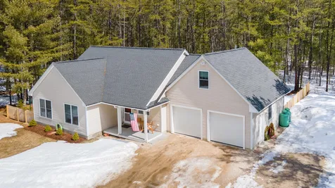 228 Silver Pine Lane Tamworth NH 03886