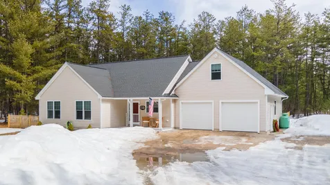 228 Silver Pine Lane Tamworth NH 03886