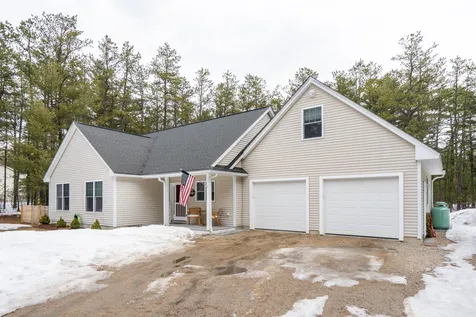 228 Silver Pine Lane Tamworth NH 03886