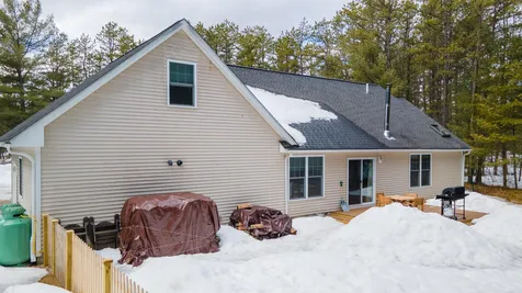 228 Silver Pine Lane Tamworth NH 03886