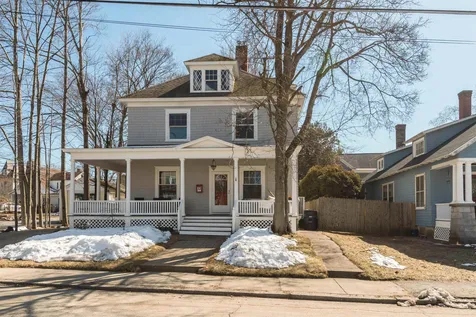 33 Courtland Street Nashua NH 03064