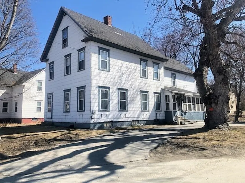 31 Ammonoosuc Street Haverhill NH 03785