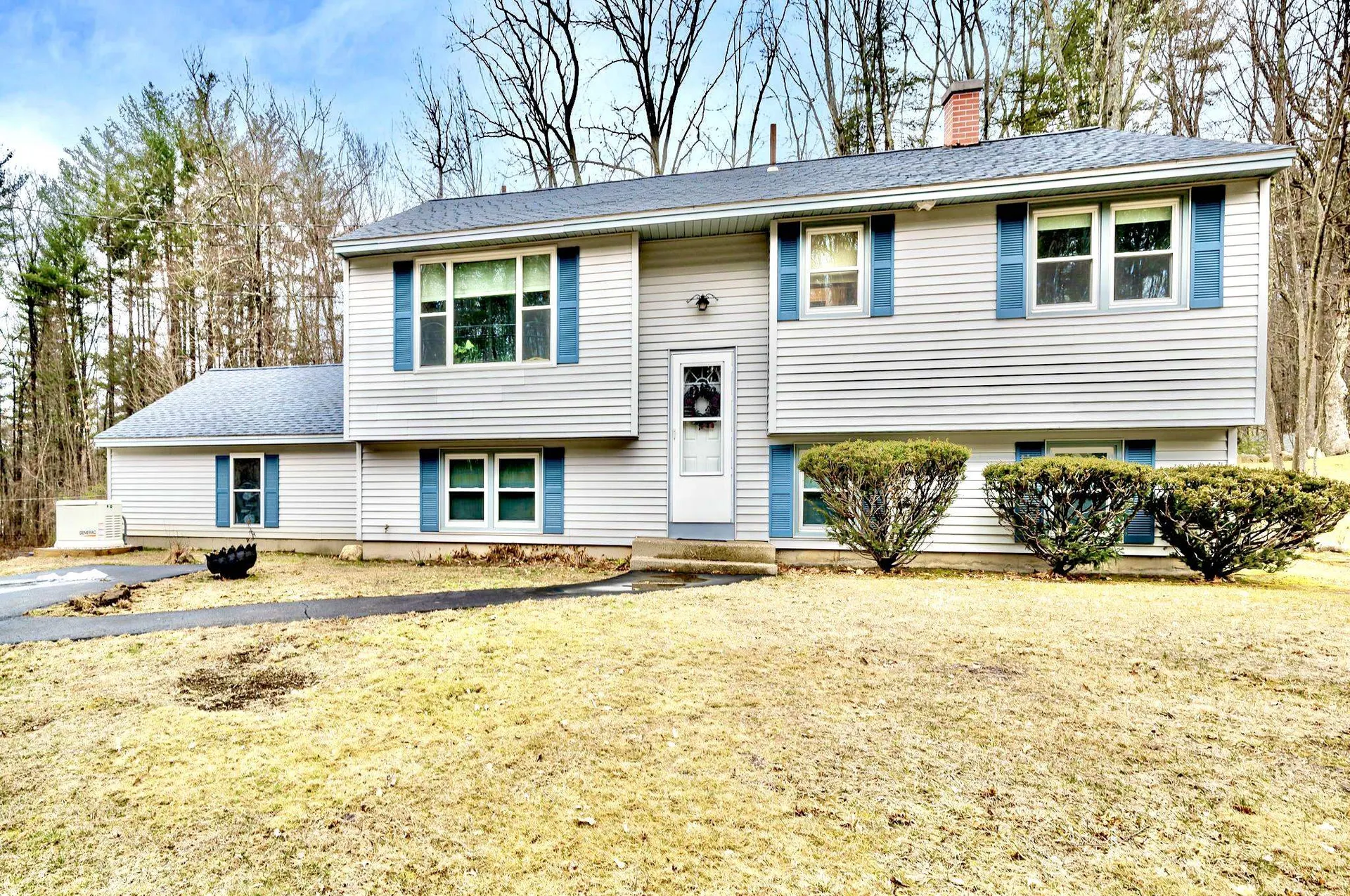 12 Winchester Drive Merrimack NH 03054