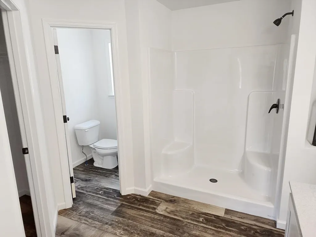 51 Dogwood Lane Hartford VT 05001