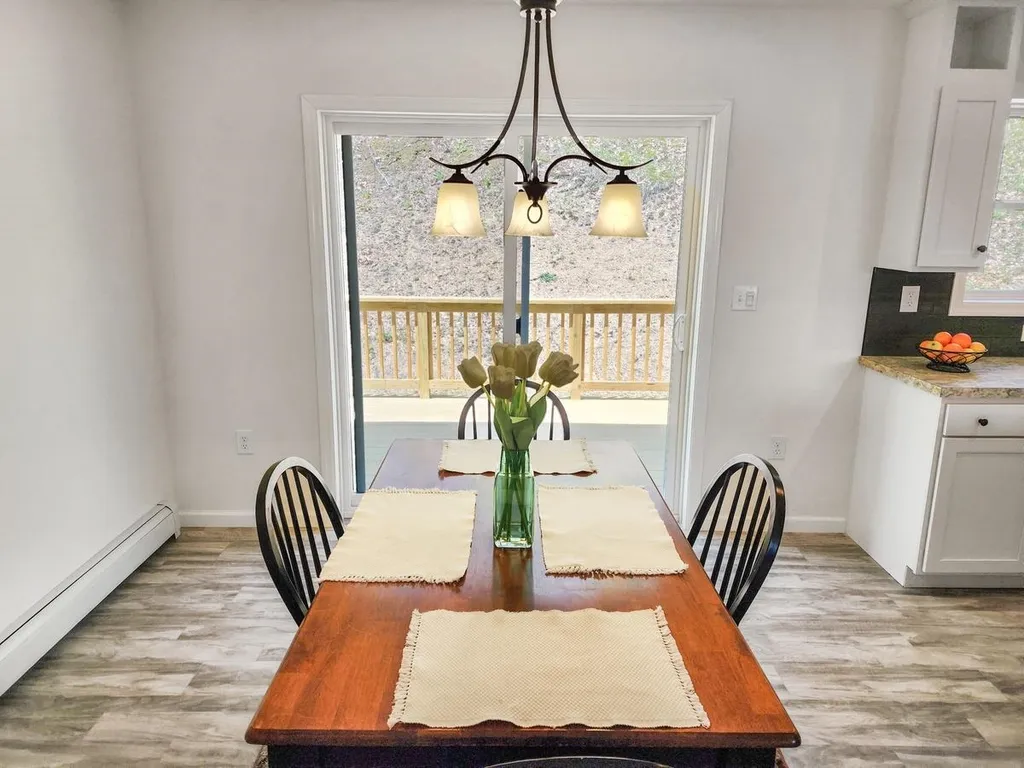 51 Dogwood Lane Hartford VT 05001