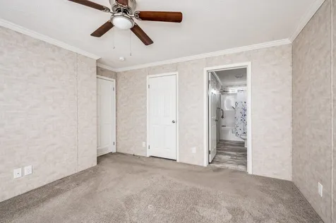 16 South Elderberry Lane Rochester NH 03867