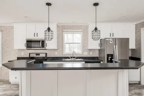 16 South Elderberry Lane Rochester NH 03867