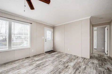 16 South Elderberry Lane Rochester NH 03867