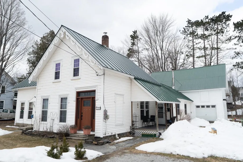88 School Street Northfield VT 05663