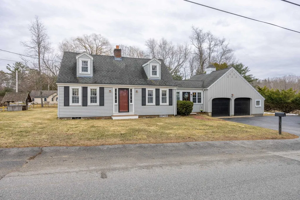 12 Witchtrot Road South Berwick ME 03908