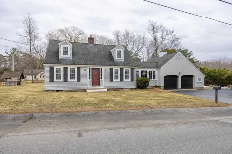 12 Witchtrot Road South Berwick ME 03908