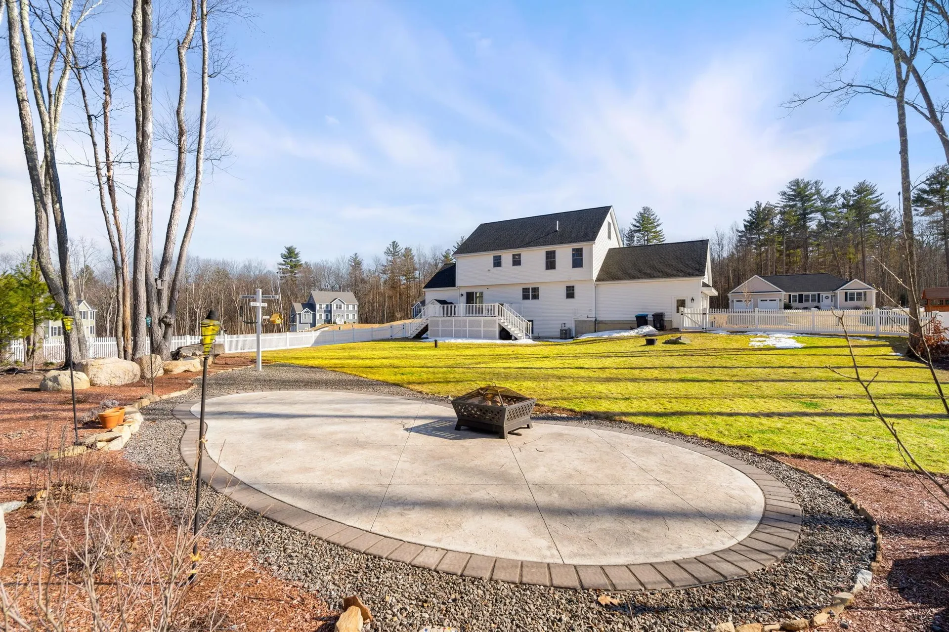 9 Innisbrook Drive Pelham NH 03076