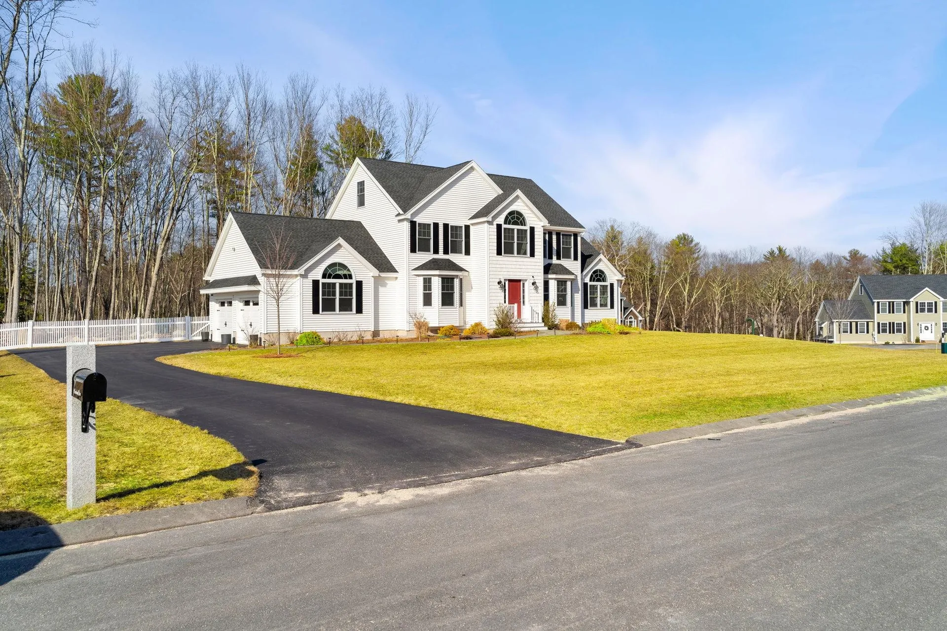 9 Innisbrook Drive Pelham NH 03076
