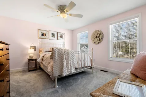 9 Innisbrook Drive Pelham NH 03076