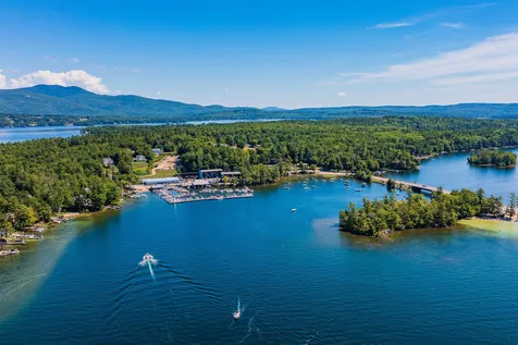 16 Long Island Road Moultonborough NH 03254