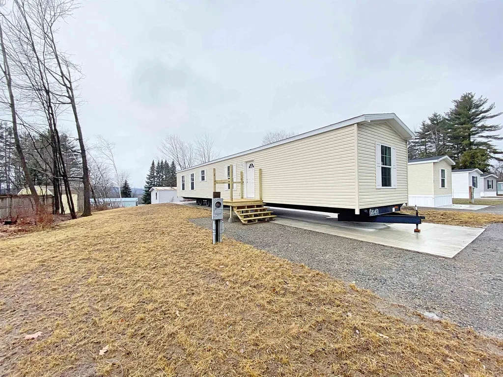 20 True Road Meredith NH 03253