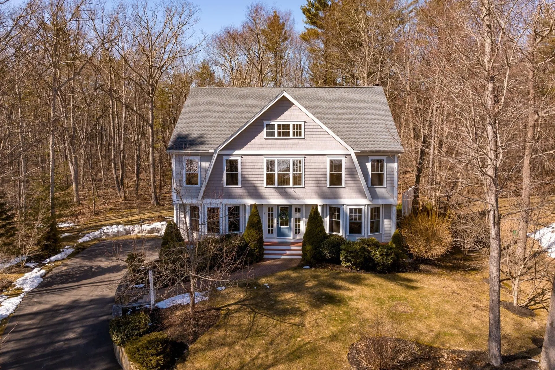 8 Chisholm Farm Drive Stratham NH 03885