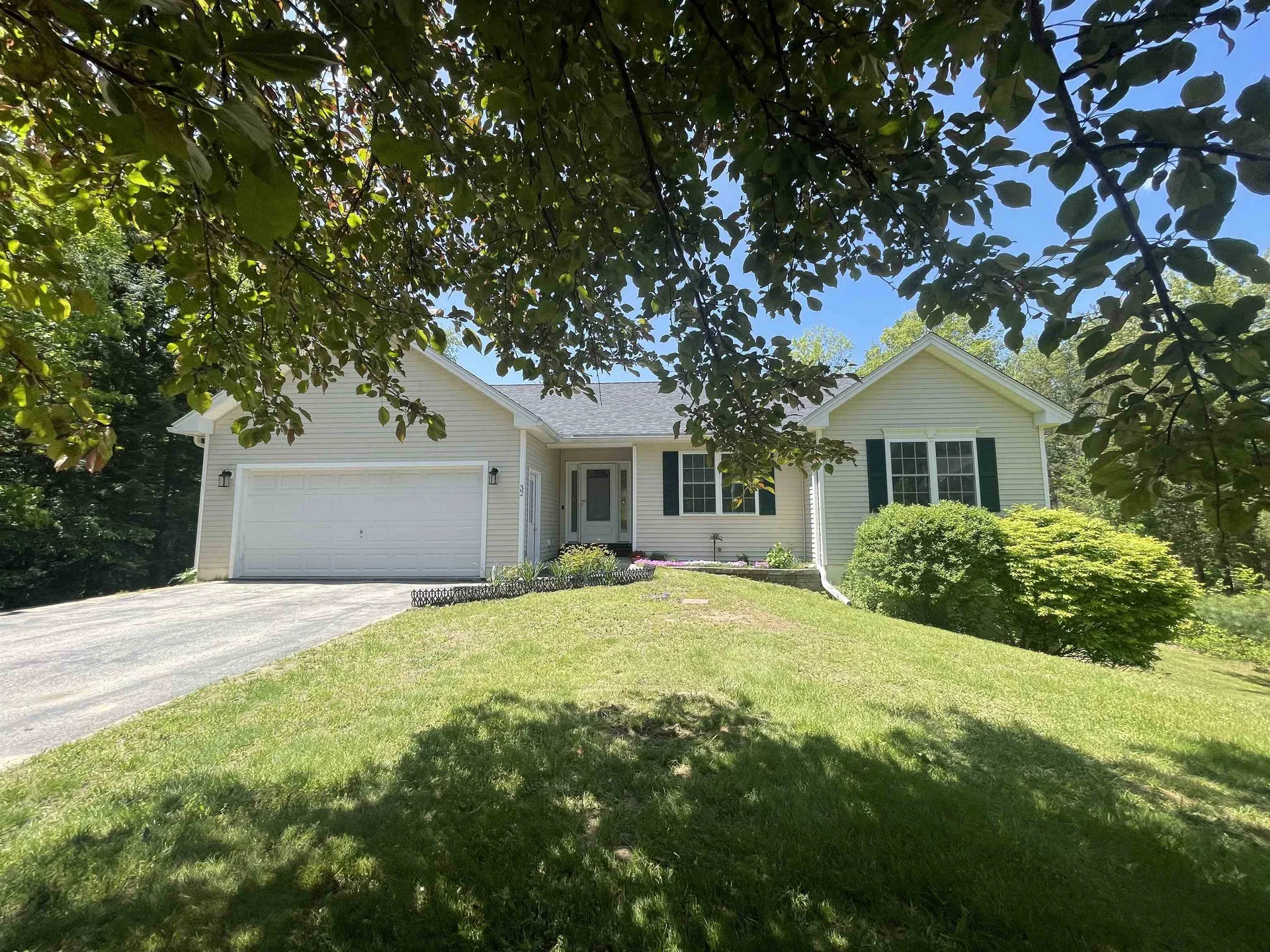 32 Jericho Road Rindge NH 03461